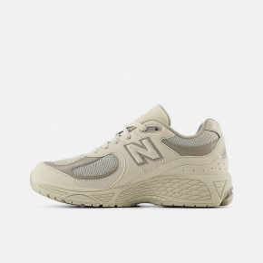 Обувь для детей от 5 до 7 лет New Balance 2002 в Москве - nevtrende.com | фото