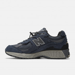 Мужские повседневные кроссовки New Balance 2002RD в Москве - nevtrende.com | фото