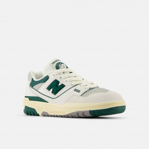 Обувь для детей от 1 года до 5 лет New Balance 550 в Москве - nevtrende.com | фото