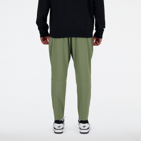 Штаны New Balance AC Tapered Pant 27" в Москве - nevtrende.com | фото