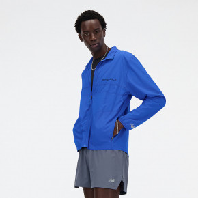 Верхняя одежда New Balance Athletics Graphic Packable Jacket в Москве - nevtrende.com | фото