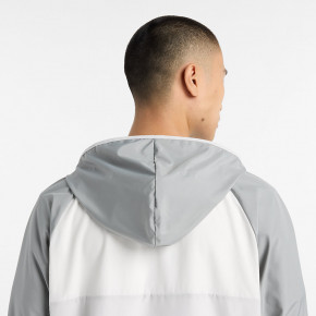 Верхняя одежда New Balance Athletics Packable Jacket в Москве - nevtrende.com | фото