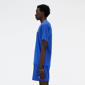 Рубашки New Balance Athletics Premium Logo T-Shirt в Москве - nevtrende.com | фото