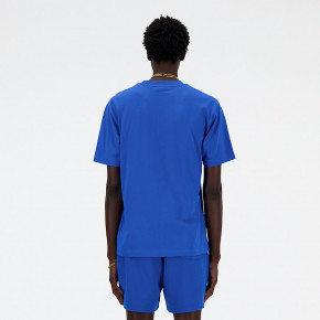 Рубашки New Balance Athletics Premium Logo T-Shirt в Москве - nevtrende.com | фото