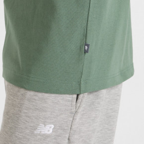 Рубашки New Balance Athletics Premium Relaxed Chest Logo T-Shirt в Москве - nevtrende.com | фото