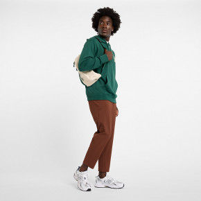 Штаны New Balance Athletics Ripstop Standard Tapered Pant 28" в Москве - nevtrende.com | фото