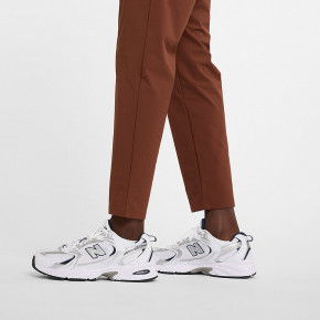 Штаны New Balance Athletics Ripstop Standard Tapered Pant 28" в Москве - nevtrende.com | фото