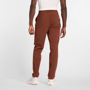 Штаны New Balance Athletics Ripstop Standard Tapered Pant 32" в Москве - nevtrende.com | фото