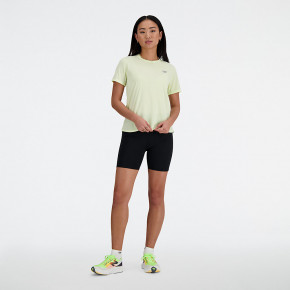 Рубашки New Balance Athletics T-Shirt в Москве - nevtrende.com | фото