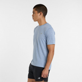 Рубашки New Balance Athletics T-Shirt в Москве - nevtrende.com | фото