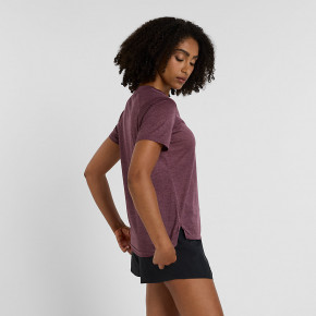 Рубашки New Balance Athletics T-Shirt в Москве - nevtrende.com | фото