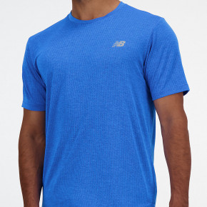 Рубашки New Balance Athletics T-Shirt в Москве - nevtrende.com | фото