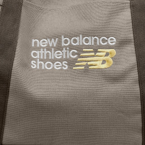Сумки New Balance Classic Canvas Tote в Москве - nevtrende.com | фото