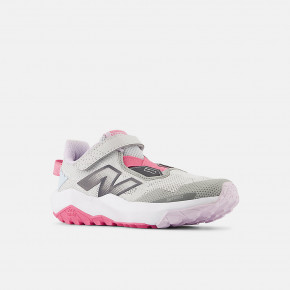 Обувь для детей от 1 года до 5 лет New Balance DynaSoft Nitrel v6 Bungee Lace with Top Strap в Москве - nevtrende.com | фото