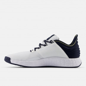 Мужские кроссовки для гольфа New Balance Fresh Foam ROAV Golf Shoes в Москве - nevtrende.com | фото