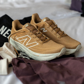 Женские кроссовки для бега New Balance Fresh Foam X 1080v13 в Москве - nevtrende.com | фото