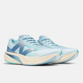 Женские кроссовки для бега New Balance FuelCell Rebel v4 в Москве - nevtrende.com | фото