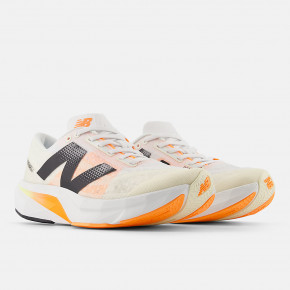 Женские кроссовки для бега New Balance FuelCell Rebel v4 в Москве - nevtrende.com | фото