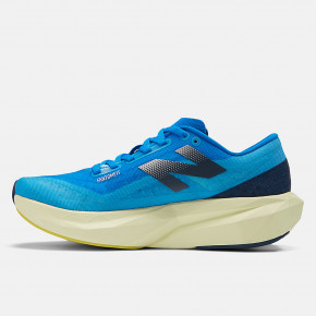 Женские кроссовки для бега New Balance FuelCell Rebel v4 в Москве - nevtrende.com | фото