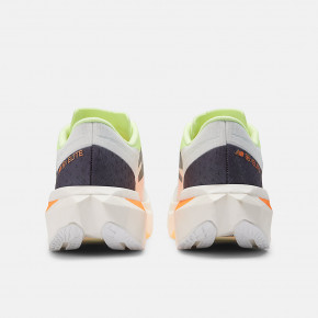 Женские треккинговые кроссовки New Balance FuelCell SuperComp Elite v4 в Москве - nevtrende.com | фото