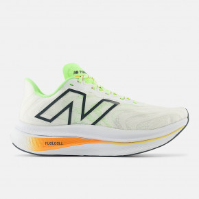 Женские кроссовки для бега New Balance FuelCell SuperComp Trainer v2 в Москве - nevtrende.com | фото