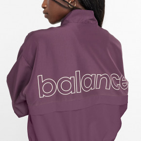 Верхняя одежда New Balance Graphic Woven Jacket в Москве - nevtrende.com | фото