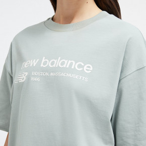 Рубашки New Balance Linear Heritage Jersey Oversized T-Shirt в Москве - nevtrende.com | фото