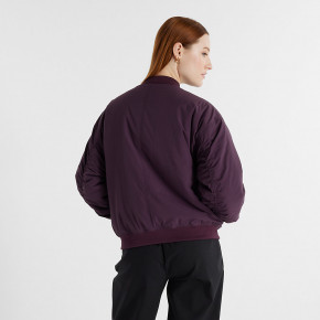 Верхняя одежда New Balance Linear Heritage Woven Bomber Jacket в Москве - nevtrende.com | фото