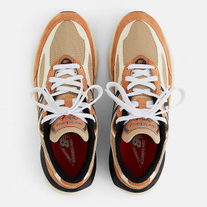 Мужские повседневные кроссовки New Balance Made in USA 990v6 в Москве - nevtrende.com | фото
