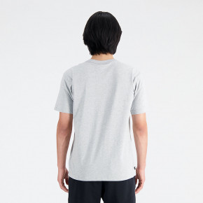 Рубашки New Balance NB Essentials Logo T-Shirt в Москве - nevtrende.com | фото