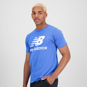 Рубашки New Balance NB Essentials Stacked Logo Tee в Москве - nevtrende.com | фото