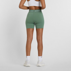 Шорты New Balance NB Sleek High Rise Sport Short 5" в Москве - nevtrende.com | фото