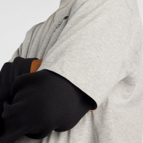 Рубашки New Balance Numeric Small Logo Jersey T-Shirt в Москве - nevtrende.com | фото