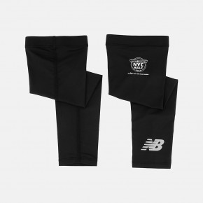 Компрессионная одежда New Balance Performance Armsleeve в Москве - nevtrende.com | фото