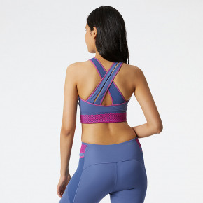 Спортивные топы New Balance Q SPEED Shape Shield Crop Bra в Москве - nevtrende.com | фото