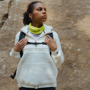 Рубашки New Balance Q Speed Sherpa Pullover в Москве - nevtrende.com | фото