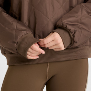 Толстовки и свитшоты New Balance Quilted Woven Crew в Москве - nevtrende.com | фото