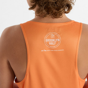 Рубашки New Balance RBC Brooklyn Half Run Singlet в Москве - nevtrende.com | фото