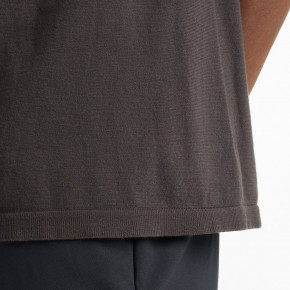 Рубашки New Balance Rest Day Knit Relaxed T-Shirt в Москве - nevtrende.com | фото