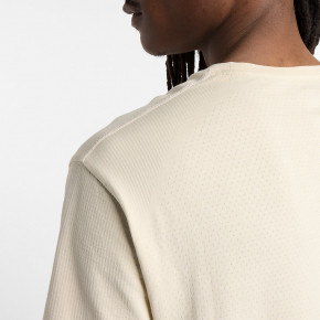 Рубашки New Balance Rest Day Knit Relaxed T-Shirt в Москве - nevtrende.com | фото