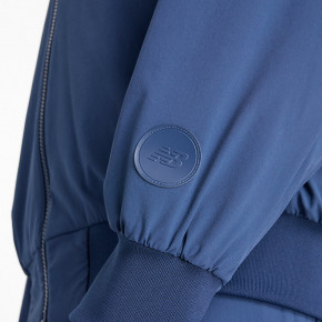 Верхняя одежда New Balance Shifted Jacket в Москве - nevtrende.com | фото