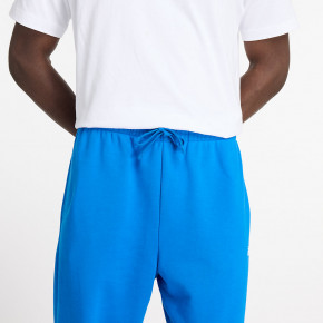 Штаны New Balance Sport Essentials French Terry Jogger в Москве - nevtrende.com | фото