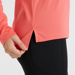 Рубашки New Balance Sport Essential Long Sleeve в Москве - nevtrende.com | фото