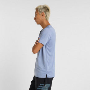 Рубашки New Balance Sport Essentials T-Shirt в Москве - nevtrende.com | фото