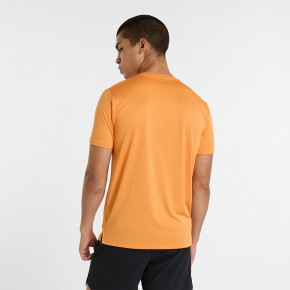 Рубашки New Balance Sport Essentials T-Shirt в Москве - nevtrende.com | фото
