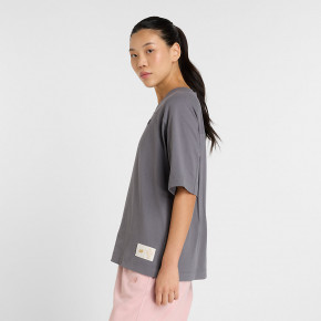 Рубашки New Balance Sportswear
